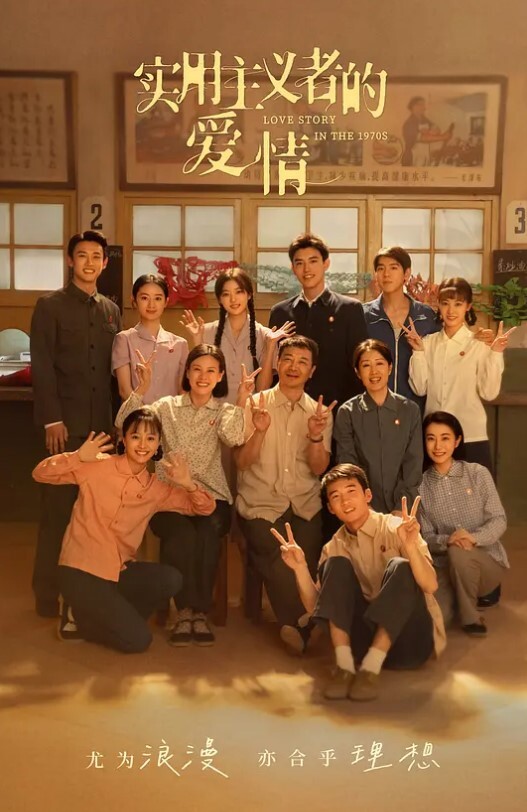 小母狗的小骚逼轻轻一掰就张开一个大口 - JavBobo