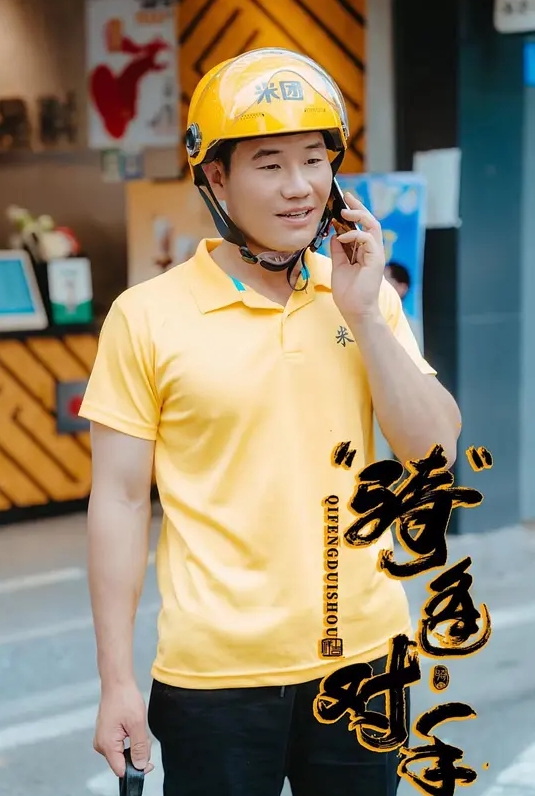 万人求完美女神月亮颜值身材咪咪都是顶级 - JavBobo